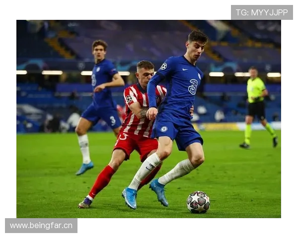 特里皮尔与阿什拉夫：经验型与速度型边卫对比分析